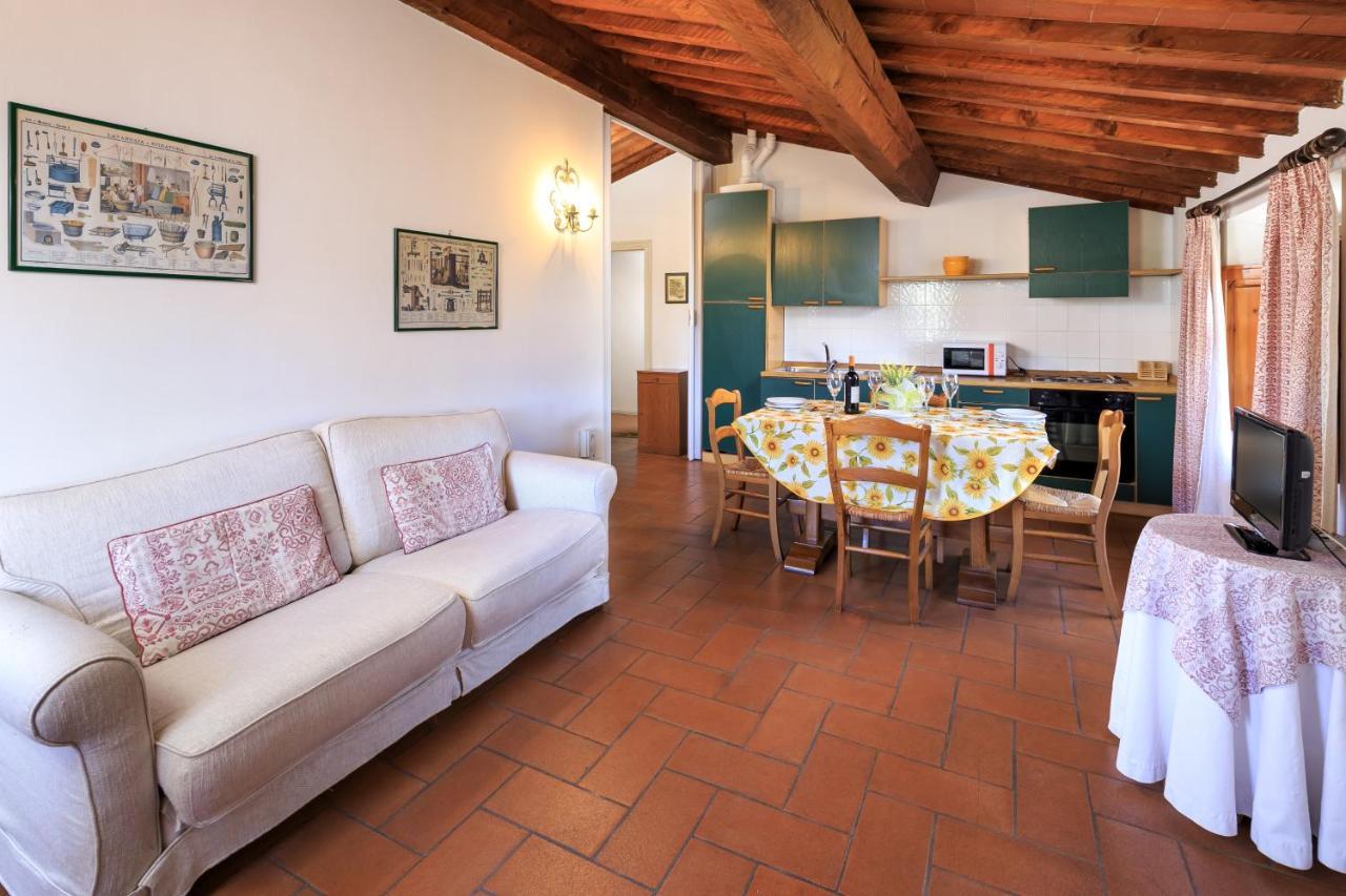 Agriturismo Fattoria Di Sommaia Каленцано Экстерьер фото